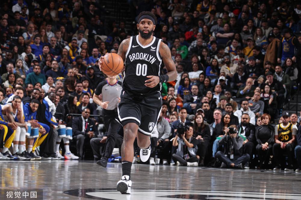 年轻球员的 年轻球员的