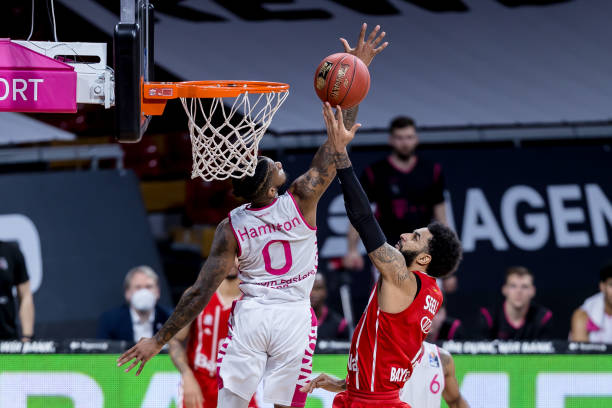 方的防守阵 方的防守阵